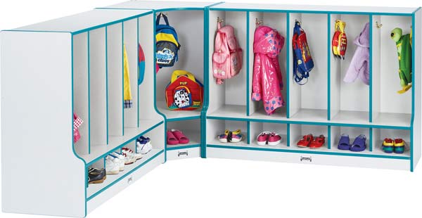 6684jc Toddler Coat Locker with Step